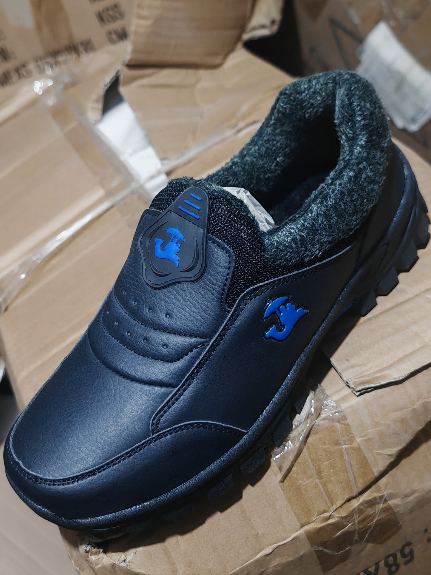 Model 1155 – Ghete de iarnă cu blană, impermeabile și antiderapante