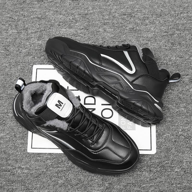 Model 027 – Pantofi de iarnă îmblăniți, mărimi 39–41 (mărime mică cu un număr), talpă MD, piele moale și foarte ușoară