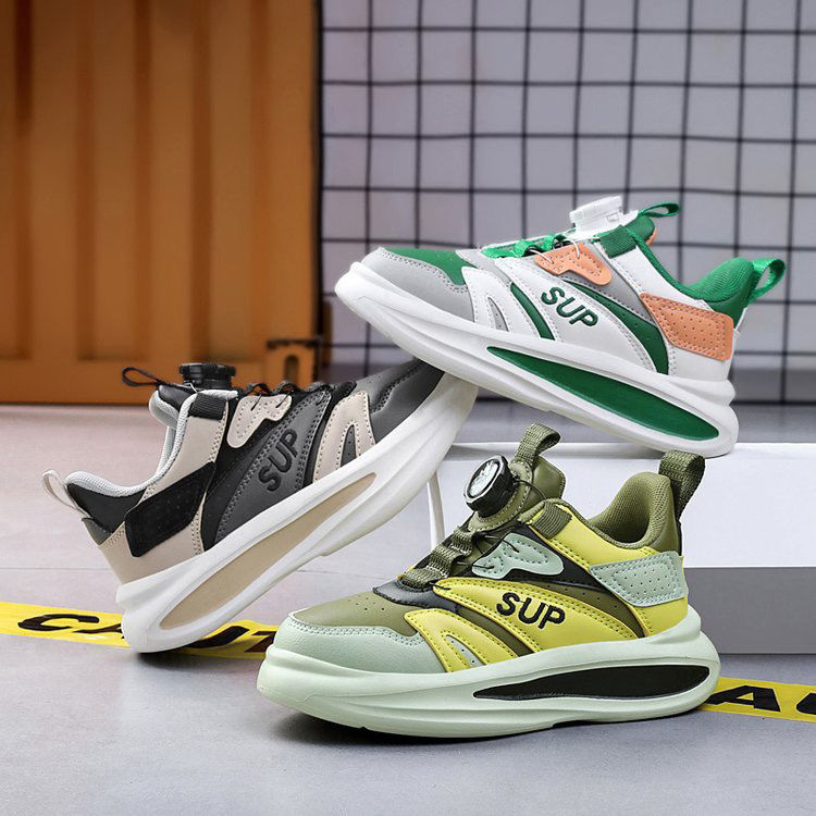 Model 116 – Pantofi sport copii
– Piele eco, talpă MD – Sistem cu rotiță